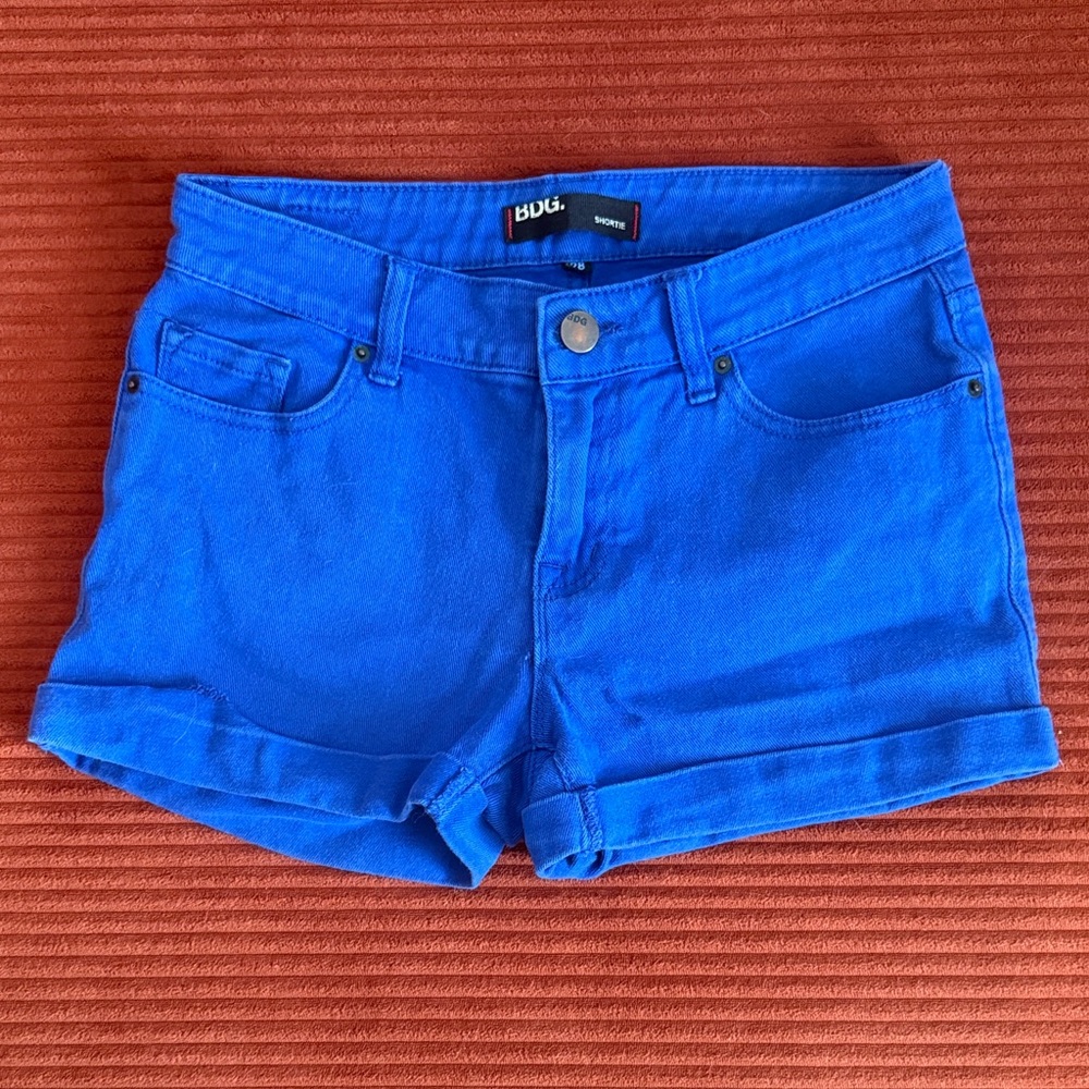 BDG blue shortie shorts size 28